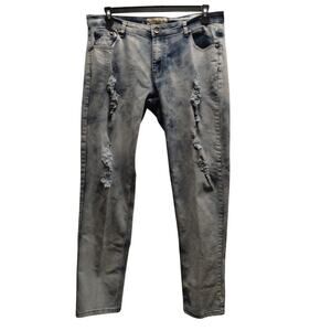 Elite Women's Size 16W Distressed Ripped Acid Wash Studded Embellished Jeans